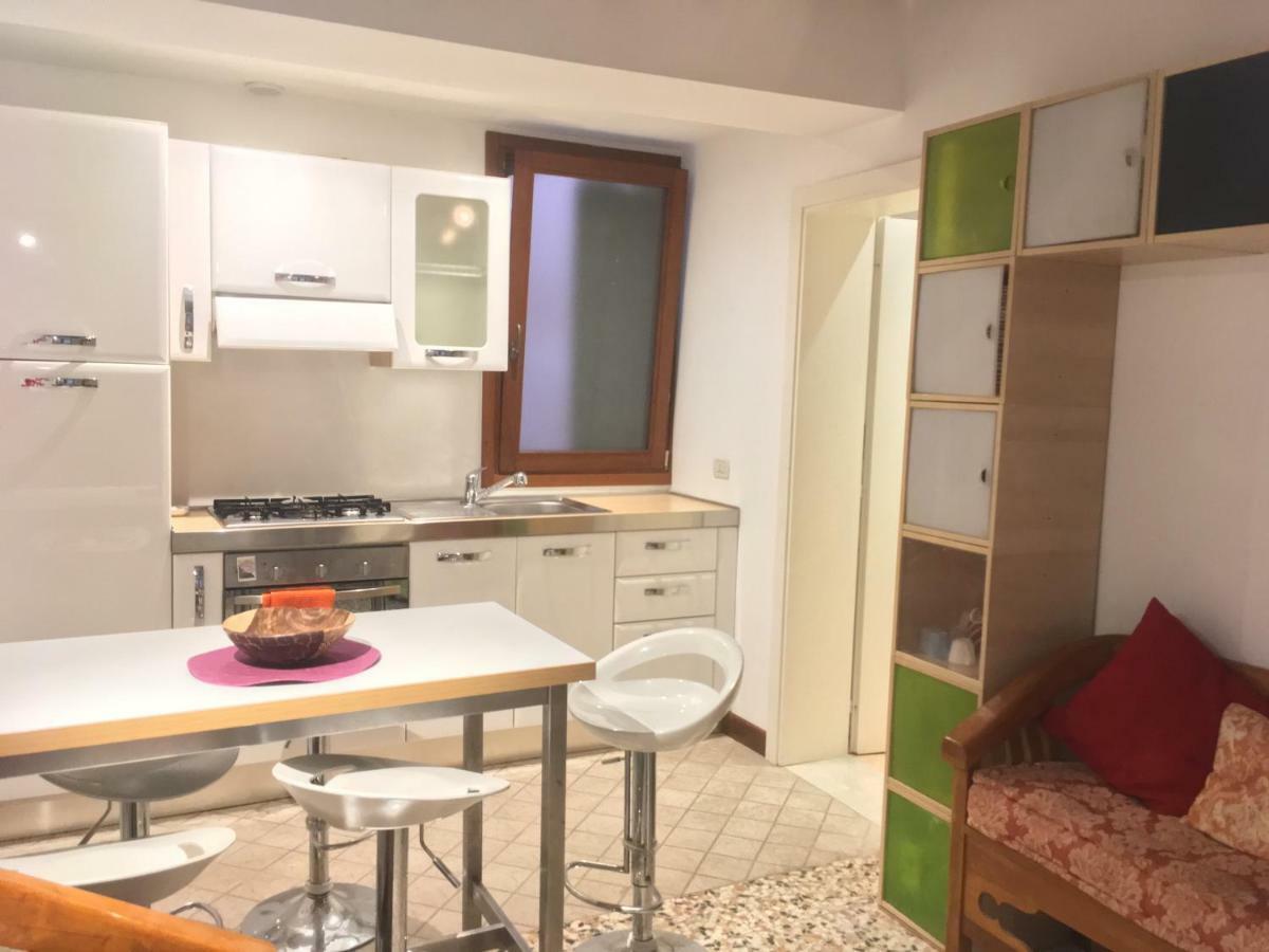 Ca' Turchette Apartment เวนิส ภายนอก รูปภาพ